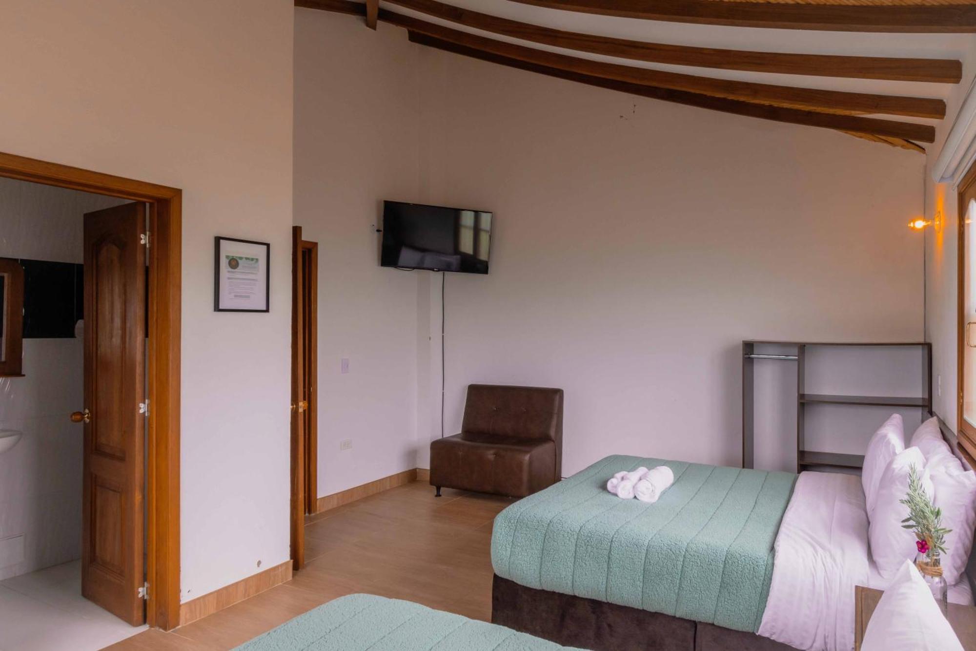 Artemisa Hotel Santa Sofía Quarto foto