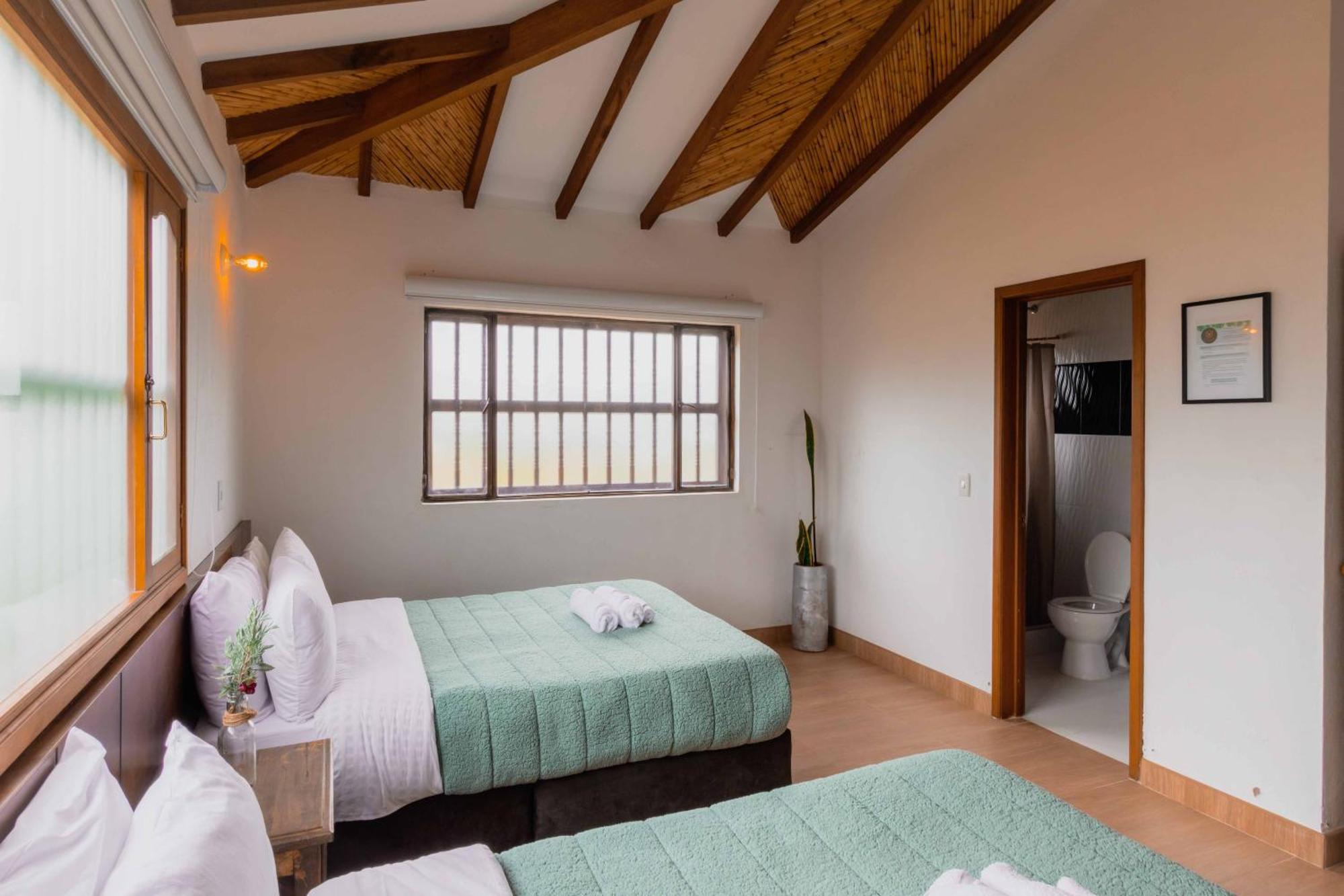 Artemisa Hotel Santa Sofía Quarto foto