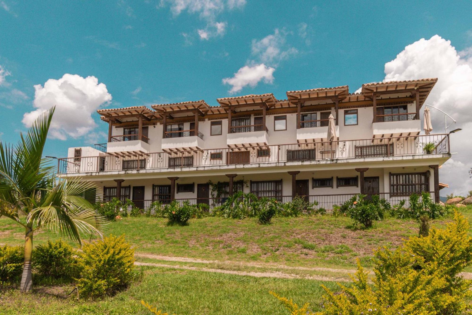 Artemisa Hotel Santa Sofía Exterior foto